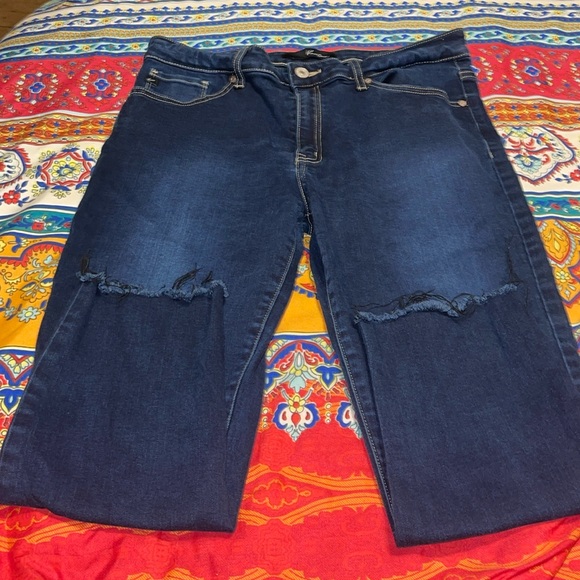 Kancan jeans - Picture 2 of 2